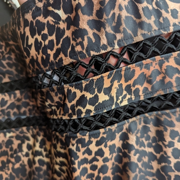 Plus Size Swimsuit Cheetah Print NWOT size 24 - Picture 4 of 7
